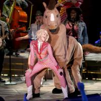 Veja fotos do 'Acústico MTV' de Miley Cyrus com a participação de Madonna