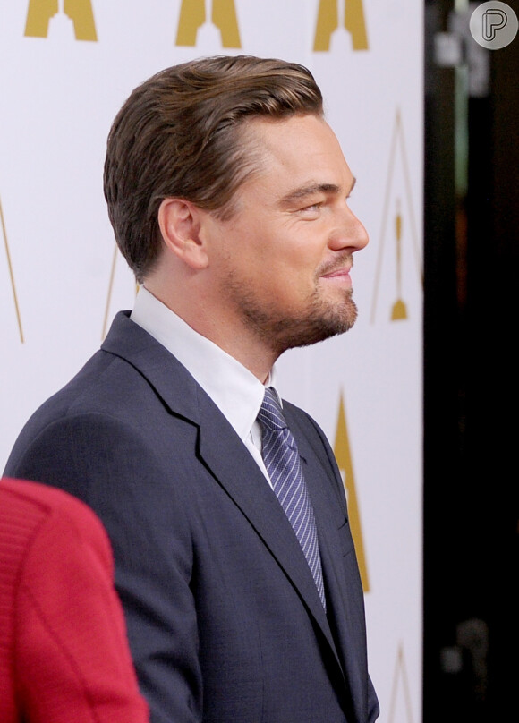 Leonardo DiCaprio prestigia almoço com os indicados ao Oscar