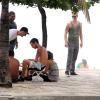 Joel Kinnaman, protagonista do filme 'Robocop', é visto passeando pelo Rio de Janeiro neste domingo, 16 de fevereiro de 2014