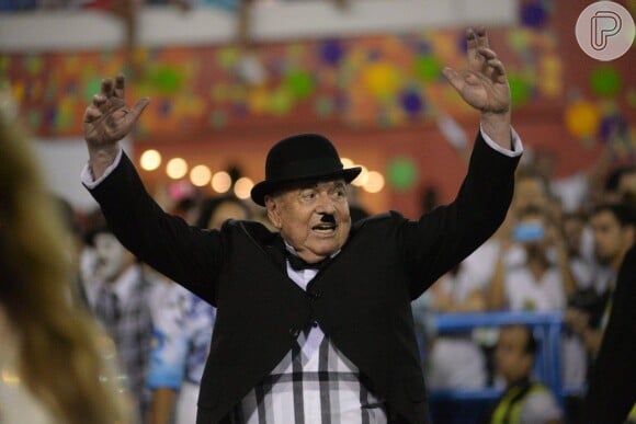 Boni foi o grande homenageado no desfile da Beija-Flor de Nilópolis, 3 de março de 2014