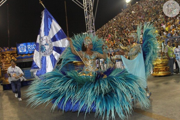 Desfile da Beija-Flor de Nilópolis na madrugada desta segunda-feira, 3 de março de 2014, na Marquês de Sapucaí, no Rio de Janeiro