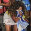 Juliana Alves comemora título de campeã do Carnaval 2014 da Unidos da Tijuca na quadra da escola, nesta quarta-feira, 5 de março de 2014