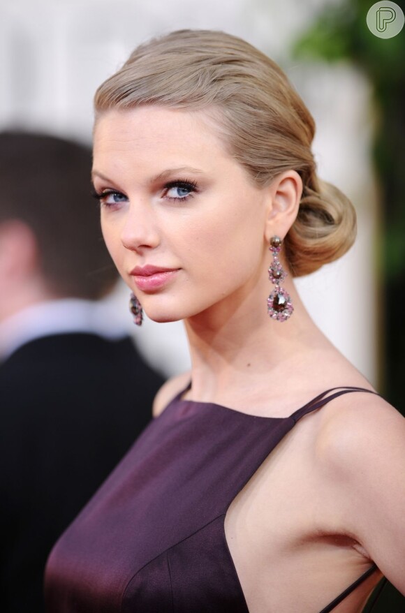 Taylor Swift queria ficar com o ator Bradley Cooper em festa pós-Globo de Ouro, segundo informações de um site americano, nesta quarta-feira, 16 de janeiro de 2013