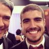 William Bonner faz 'selfie' com Caio Castro durante o Melhores do Ano, do 'Domingão do Faustão', em 16 de março de 2014