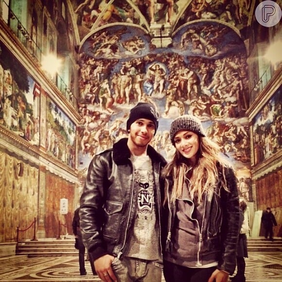 Nicole Scherzinger e Lewis Hamilton viajaram para o Vaticano recentemente