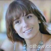 Clara admite em cena de 'Em Família': 'Marina me desperta emoções desconhecidas'