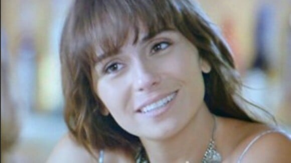 Clara admite em cena de 'Em Família': 'Marina me desperta emoções desconhecidas'