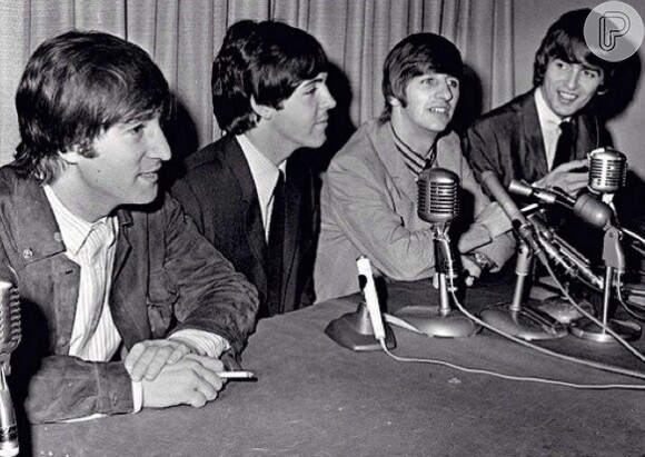 George Harrison foi guitarrista dos Beatles e tocou com o grupo antes mesmo do sucesso estourado na década de 60