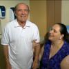 Renato Aragão com a mulher, Lílian, que está cuidando dele no hospital