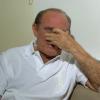 Renato Aragão chora ao falar sobre o infarto que sofreu no último sábado, 15 de março de 2014