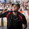 Chris Brown vai ficar na prisão até o dia 23 de abril