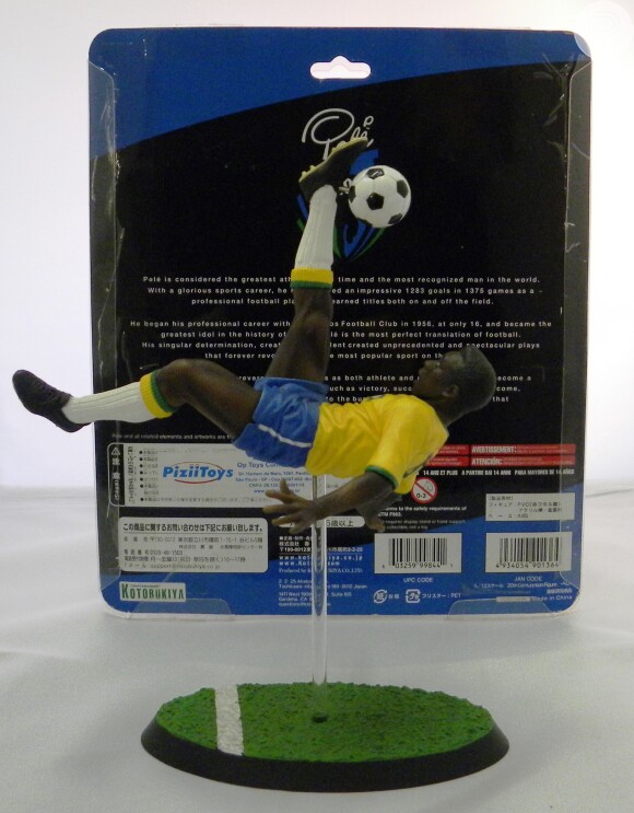 Um boneco do Pelé foi vendido por R$ 80