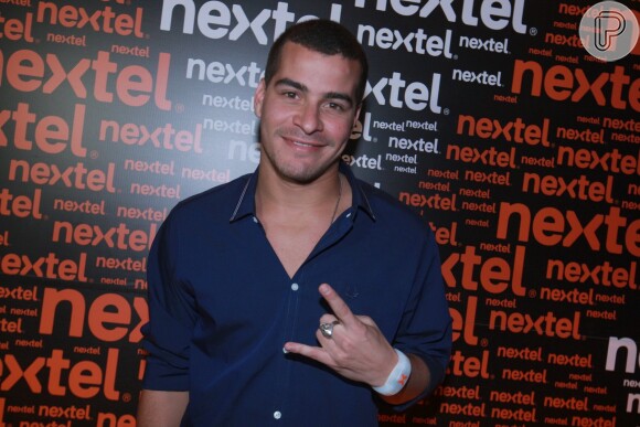 Thiago Martins vai à festa promovida pela Nextel em São Paulo