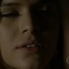 'Em Família': Luiza (Bruna Marquezine) fecha os olhos para que Laerte (Gabriel Braga Nunes) a beije
