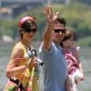 Tom Cruise, Katie Holmes e Suri Cruise na vinda da família ao Brasil, em 2009. O casal se divorciou em meados de 2012
