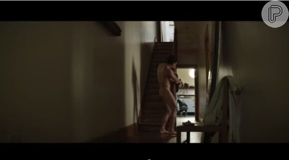 Na cena do filme, o personagem de Orlando Bloom tem sua casa invadida e o ator aparece completamente nu