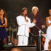Em 2004, Roberto Carlos cantou ao lado de Erasmo Carlos, Ivete Sangalo e Elba Ramalho no seu especial de fim de ano da TV Globo