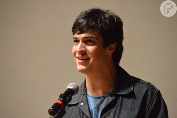 Mateus Solano prestigia o festival Cine PE, em Olinda (30 de abril de 2014)