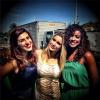 Flávia Alessandra posta foto em seu Instagram ao lado das amigas Fernanda Paes Leme e Cris Vianna, em 25 de janeiro de 2013
