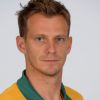 Alex Wilkinson é zagueiro da Seleção Australiana