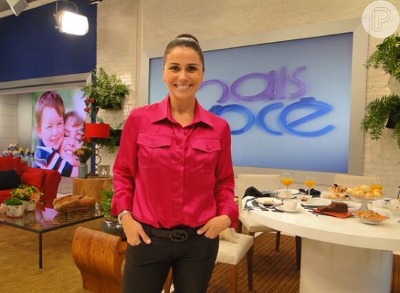 Monique Vidal, chefe titular da 9ª DP (Catete), foi inspiração para Giovanna viver a Helô na novela de Glória Perez, amiga da delegada