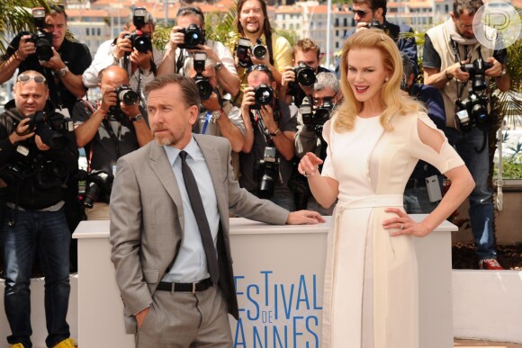 Nicole Kidman posa com Tim Roth no Festival de Cannes