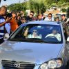 Roberto Carlos vai ao enterro do afilhado e filho de Erasmo Carlos, Alexandre Pessoal