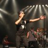 O cantor deixou o anel de compromisso à mostra durante um show com a banda NX Zero no HSBC Brasil, no projeto " Mix ao Vivo", em São Paulo, no domingo, 18 de maio de 2014