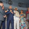 Carlos Alberto de Nóbrega recebe amigos na comemoração de seus 60s anos de carreira, em São Paulo, em 27 de maio de 2014
