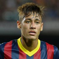 Contrato de Neymar com o Barcelona teve fraude, conclui Receita da Espanha
