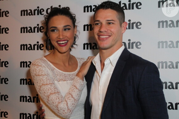 Débora Nascimento e José Loreto prestigiam lançamento da revista 'Marie Claire', no Rio de Janeiro, em 5 de junho de 2014
