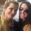 Graciele Lacerda publica foto ao lado de Flávia camargo, mulher de Luciano, em 13 de junho de 2014