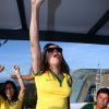 Anitta vibrou durante o jogo do Brasil