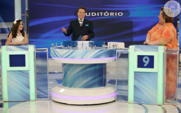Segundo a assessoria, o apresentador voltou aos estúdios do SBT na segunda-feira, 1º de julho de 2014, para gravar o 'Programa Silvio Santos'