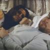 Mesmo brigados, Laura (Marjorie Estiano) e Edgar (Thiago Fragoso) dormem de mãos dadas em 'Lado a Lado'