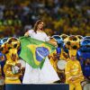 Ivete Sangalo, que cantou na final da Copa das Confederações, faz mistério sobre o figurino da cerimônia de encerramento do Mundial: 'O figurino ficou por minha conta, será um vestido bem brasileiro'