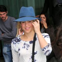 Shakira é fotografada ao deixar hotel sem o filho, Milan, no Rio de Janeiro