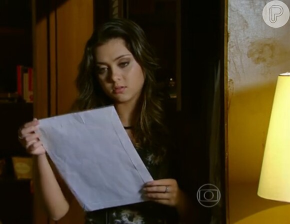 André (Bruno Gissoni) pede que Bárbara (Polliana Aleixo) vá com ele até a casa de Branca (Ângela Vieira)