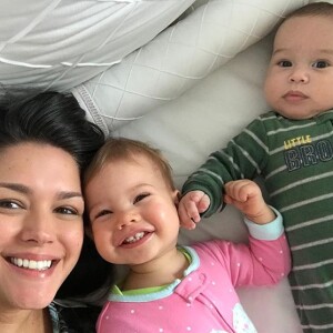 'Mato minha saudade pedindo para mandarem vídeos para mim, o tempo todo. E eu fico olhando as câmeras o tempo todo', disse Thais Fersoza sobre o período em que está trabalhando