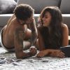 'Esse cheirinho. Neymar, saudade', escreveu Bruna Marquezine para o namorado em foto publicada em seu Instagram Stories
