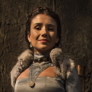 Em outra parte do plano, Catarina (Bruna Marquezine) convence Beatriz (Paula Fernandes) a não casar com Afonso (Romulo Estrela) nos próximos capítulos da novela 'Deus Salve o Rei'