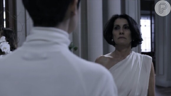 'O Rebu': Gilda (Cássia Kis Magro) diz que lamenta a morte de Bruno (Daniel de Oliveira) e irrita Duda (Sophie Charlotte)