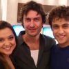 Elenco de 'Em Família' se despede de novela durante programa 'Encontro com Fátima'