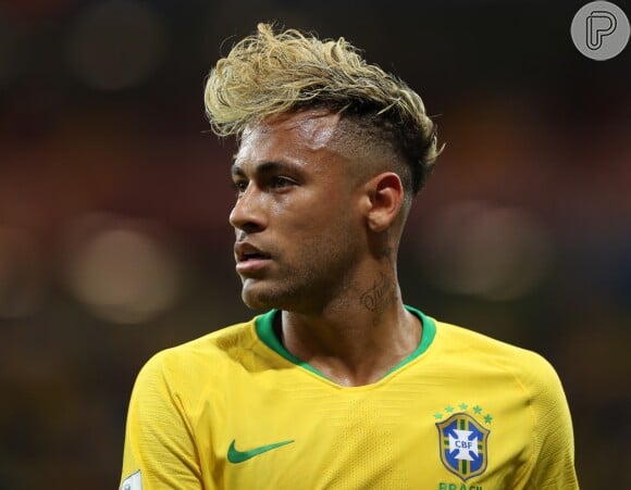 Neymar se despediu dos fios mais longos com os quais estreou no mundial