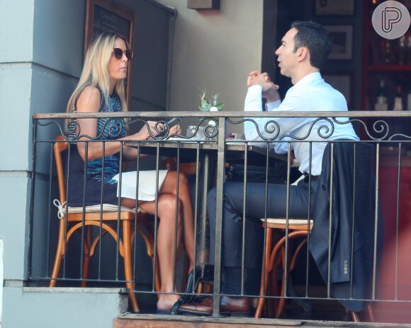 Ticiane Pinheiro e Cesar Tralli almoçam em restaurante no Jardim Botânico