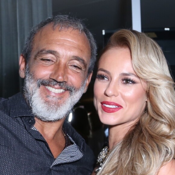 Paolla Oliveira Rogério Gomes