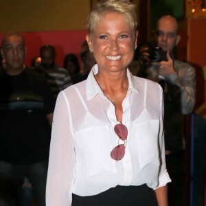 Xuxa Meneghel recentemente lembrou a morte da mãe, Dona Alda, e reprovou os comentários a respeito do falecimento da matriarca