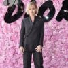 Christina Ricci prestigiou o desfile da coleção primavera/verão 2019 masculina da Dior, durante a Paris Fashion Week, neste sábado, 23 de junho de 2018
