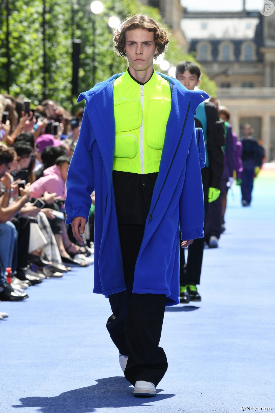 Estreia festejada na temporada: Virgil Abloh propõe novas cores à Louis Vuitton
