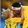 Neymar também foi apoiado pelo filho, Davi Lucca, antes da partida pelas quartas de final da Copa do Mundo